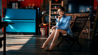 Woman sitting library glasses fashion - a chair in a room free wallpaper