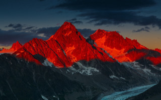 Mountain river sunset redglow dramatic - dramatic free wallpaper