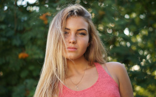 Elina karimova blonde pink shirt - a pink shirt free wallpaper