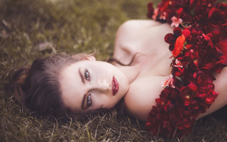 Woman flowers resting eyes portrait - her chest free wallpaper