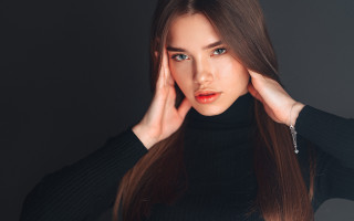 Woman longhair blackturtleneck portrait blueeyes - elina karimova free wallpaper