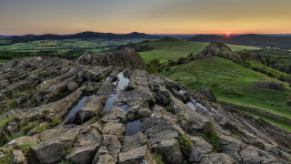 Rocky mountain stream dawn cloudy - sunset free wallpaper