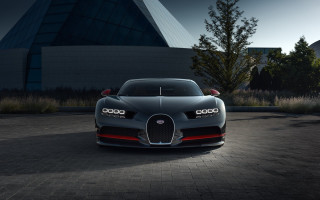 Bugatti night building trees sky - a bugatti car free wallpaper