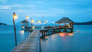 Pier restaurant lights night blue - a blue sky and water free wallpaper