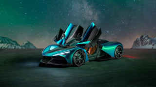 Futuristic car desert mountains starry - a desert area free wallpaper