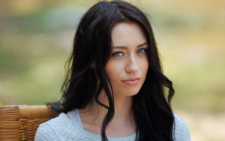 Anne ryan blue eyes basket - long dark hair free wallpaper