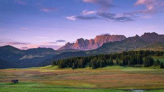 Mountain range house river dusk - a mountain range free wallpaper for desktop
