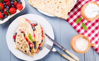 Fruit crepes yogurt pasteal food - a pastel free wallpaper