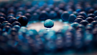 Blue black white circle blue - object free wallpaper