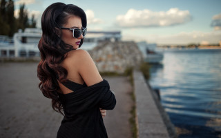 Woman sunglasses longhair water boat - long hair and sunglasses free wallpaper