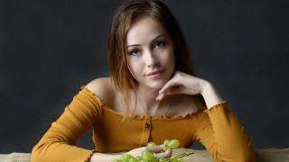 Elina karimova portrait grapes food 2 - free portrait wallpaper