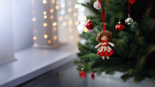 Christmas tree doll lights outdoors - naive art free wallpaper for desktop