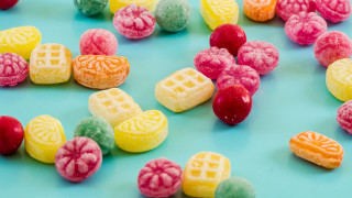 Colorful candy blue waffle pattern - a blue surface free wallpaper