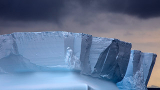Iceberg water cloudy sky matte - dark cloud free wallpaper