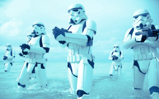 Stormtroopers water guns beach horizon - helmet free wallpaper