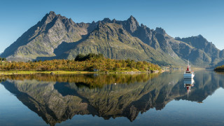 Boat mountain lake forest sky - widescreen free wallpaper
