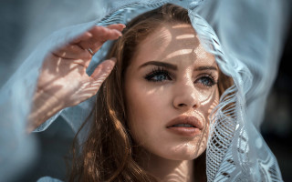Woman veil blue dress portrait - a veil free wallpaper