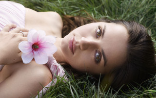 Woman grass flower daisy lily - a flower free wallpaper