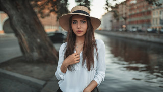 Woman hat street tree water - the sidewalk free wallpaper
