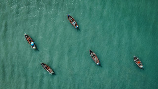 Boats water lake ocean space - a group of boats free wallpaper
