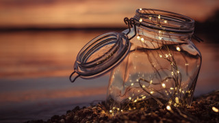 Jar lights rock water sunset - a jar free wallpaper
