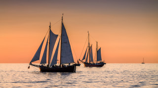 Sailboats ocean sunset clouds bernd - sunset free wallpaper