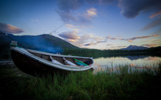 Lake sunset boat fishing forest - a fishing rod free wallpaper