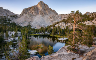 Mountain lake forest sky water 4 - a mountain lake free wallpaper