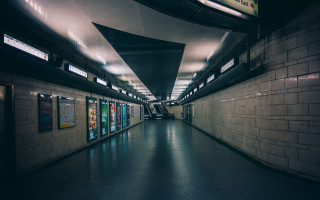 Long hallway posters tiltshift shallowfield - underground free wallpaper