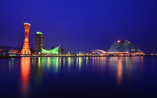 City skyline tower lit water - cui bai free wallpaper