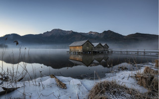 Lake house mountains fog dock - photography free wallpaper