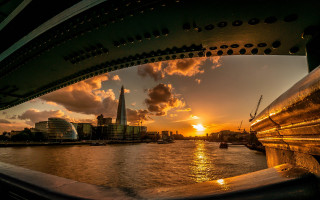 City skyline water sunset bridge - dave allsop free wallpaper