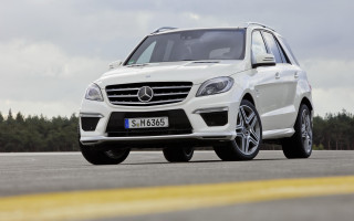 White mercedes mlx suv road - a cloudy sky above free wallpaper for desktop
