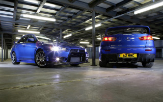Two cars parking garage tilt - the rear free wallpaper