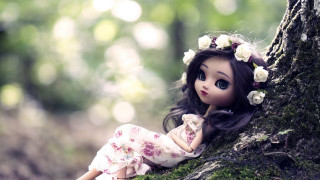 Doll mossy tree flower crown - mossy free wallpaper