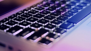 Keyboard closeup laptop blurry background - a close up of a keyboard free wallpaper