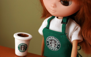 Doll starbucks coffee table hyperrealism - realistic free wallpaper