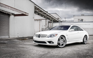 White car parking lot storm - adobe lightroom free wallpaper