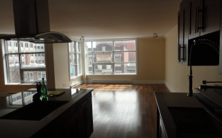 Kitchen stove window woodenfloor blackcounter - a wooden floor free wallpaper