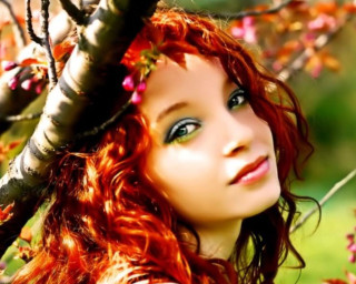 Red haired green eyed gothic - daphne mcclure free wallpaper