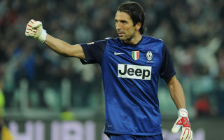 Man blue uniform soccer glove - a blue uniform holding free wallpaper