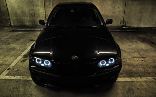 Black car lights parking meter - a parking meter free wallpaper