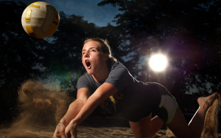 Woman volleyball sand sunshine portrait - the sand free wallpaper