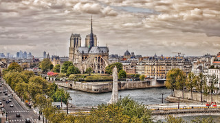 City river bridge large building - it in front free wallpaper