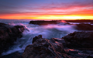 Sunset ocean waves lighthouse mystical - wave free wallpaper