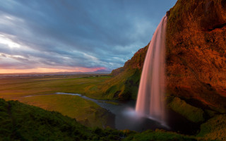 Waterfall sunset hill river rock - a large rock free wallpaper