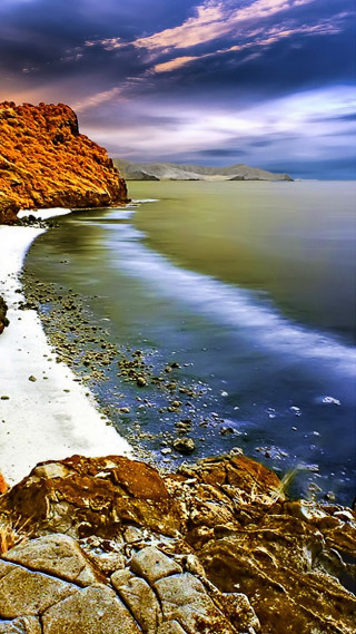 Rocky beach cliff cloudy sky - rocky free wallpaper