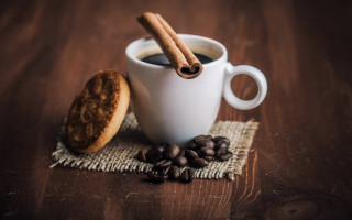Coffee cinnamon coffee beans table - a cup of coffee free wallpaper for desktop