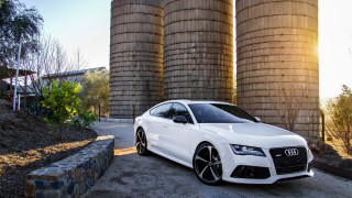 White car silo sky 3D - matte finish free wallpaper
