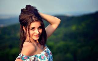 Elina karimova flowered top mountain - her hair free wallpaper for desktop